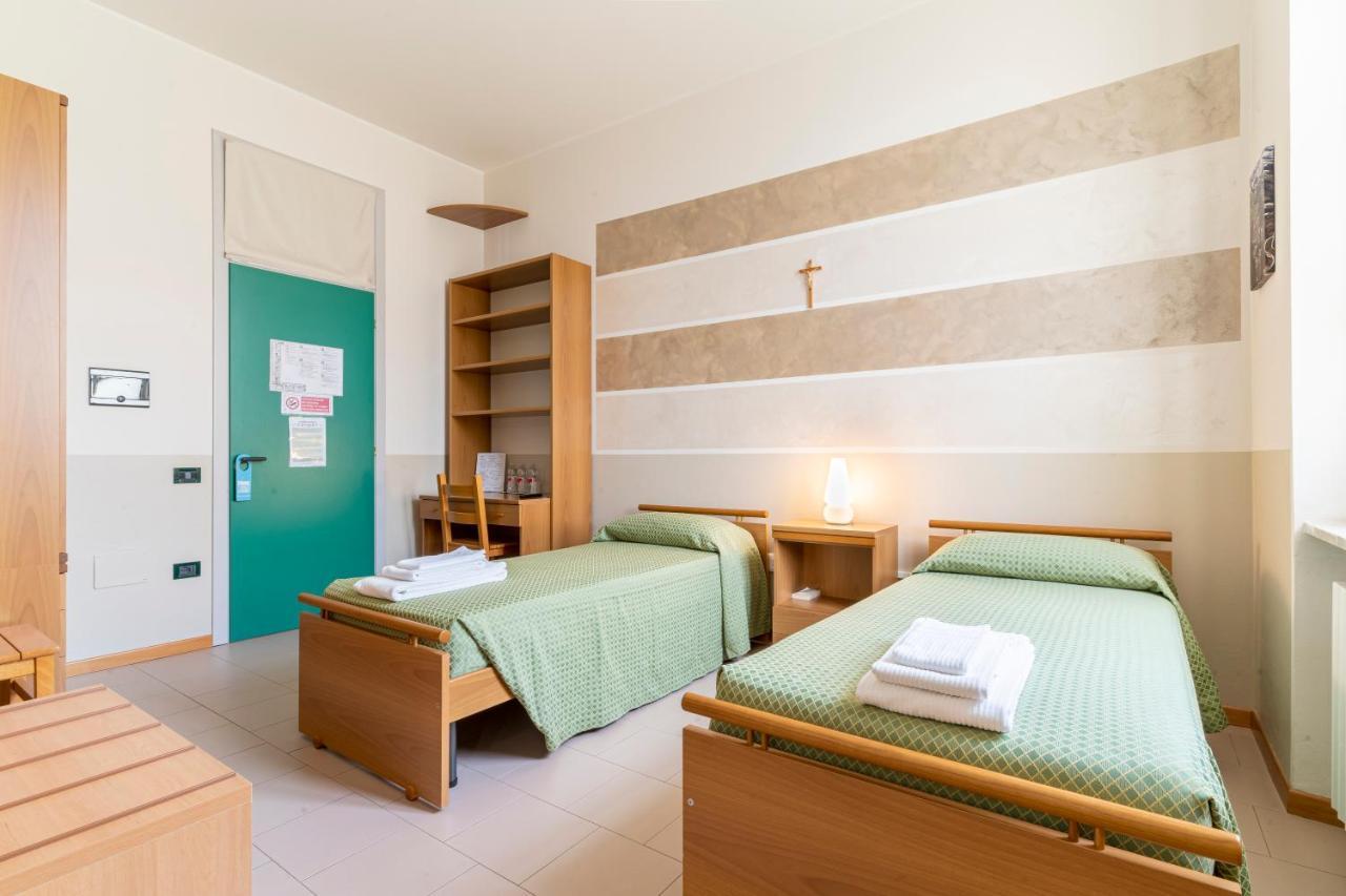 Il Seminario Hotel Alba  Buitenkant foto