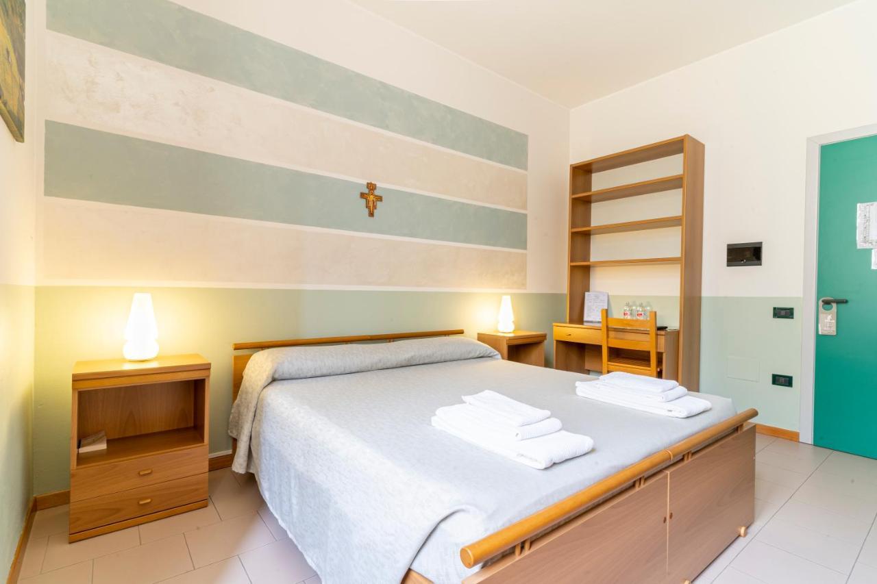 Il Seminario Hotel Alba  Buitenkant foto